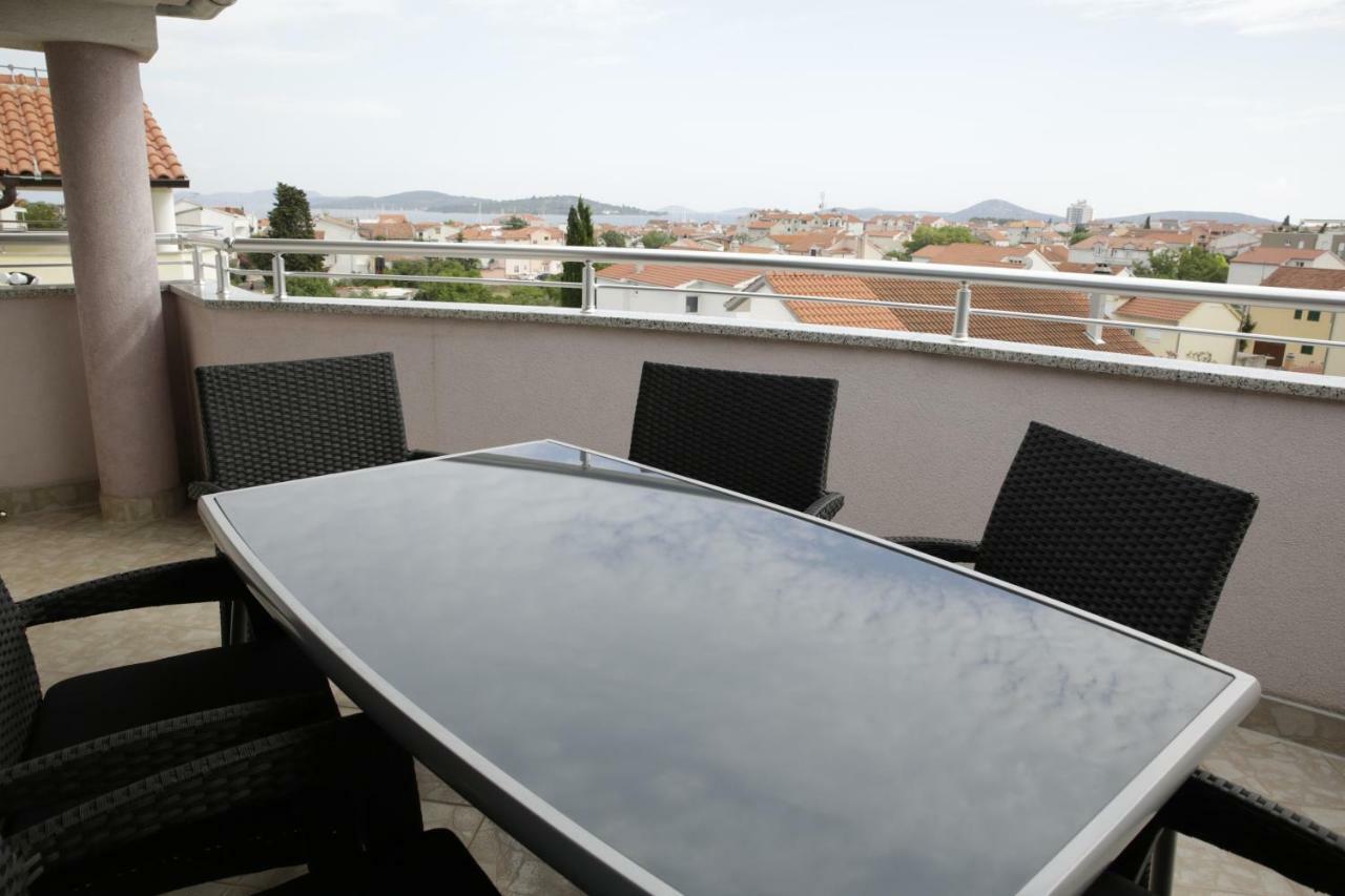 Apartments Resman Vodice Oda fotoğraf