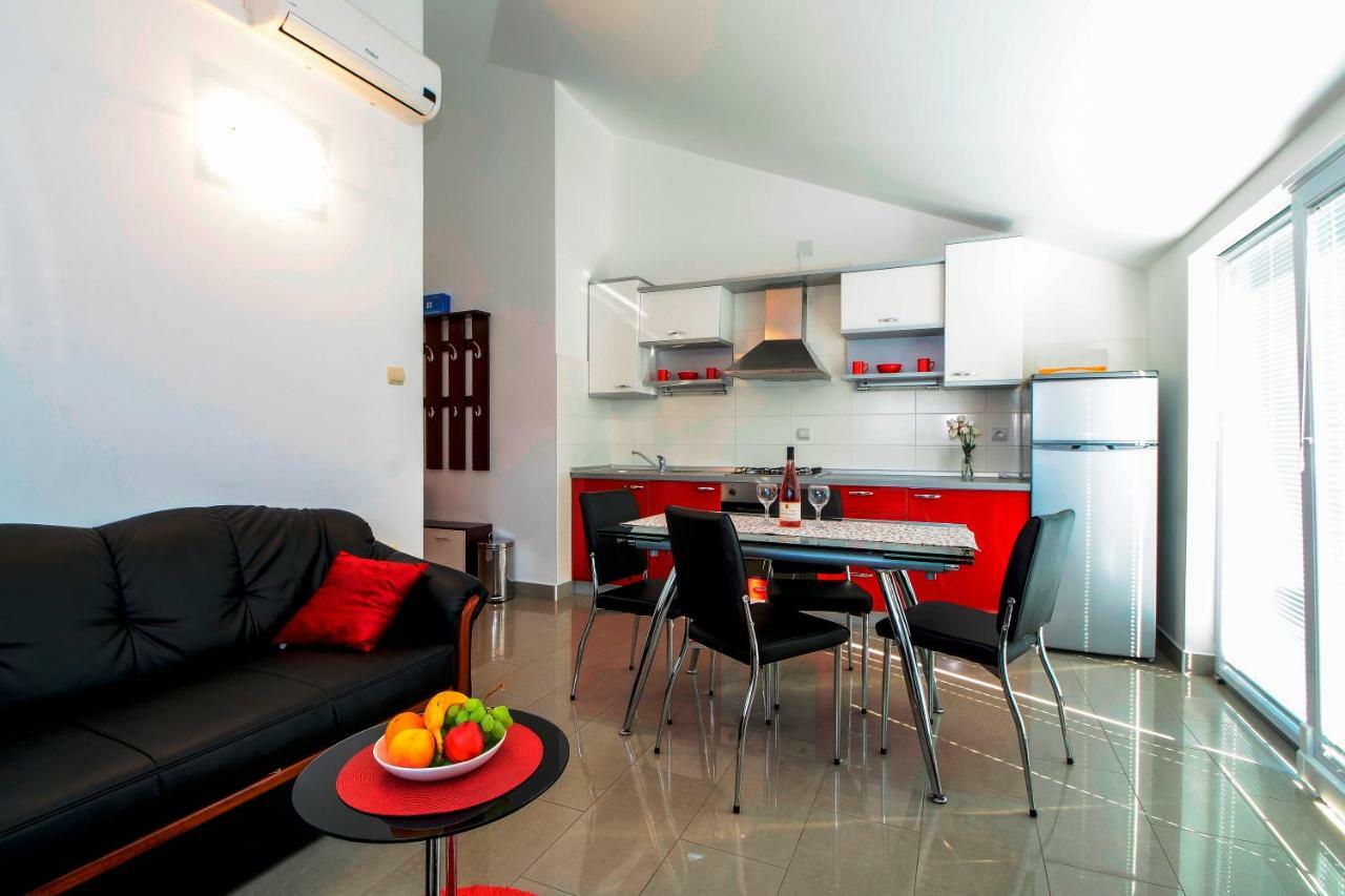 Apartments Resman Vodice Oda fotoğraf